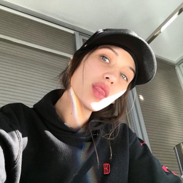 Bella Hadid Using Snapchat For The Pain 2 NeoReach Influencer